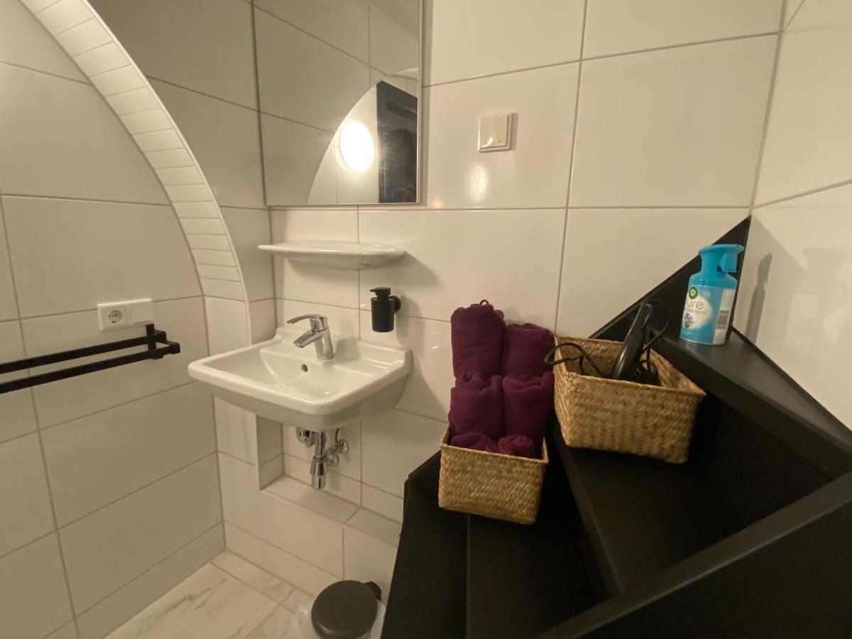 Bed and Breakfast Slapen Onder De Dom Utrecht Zewnętrze zdjęcie